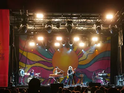 stage of performers
